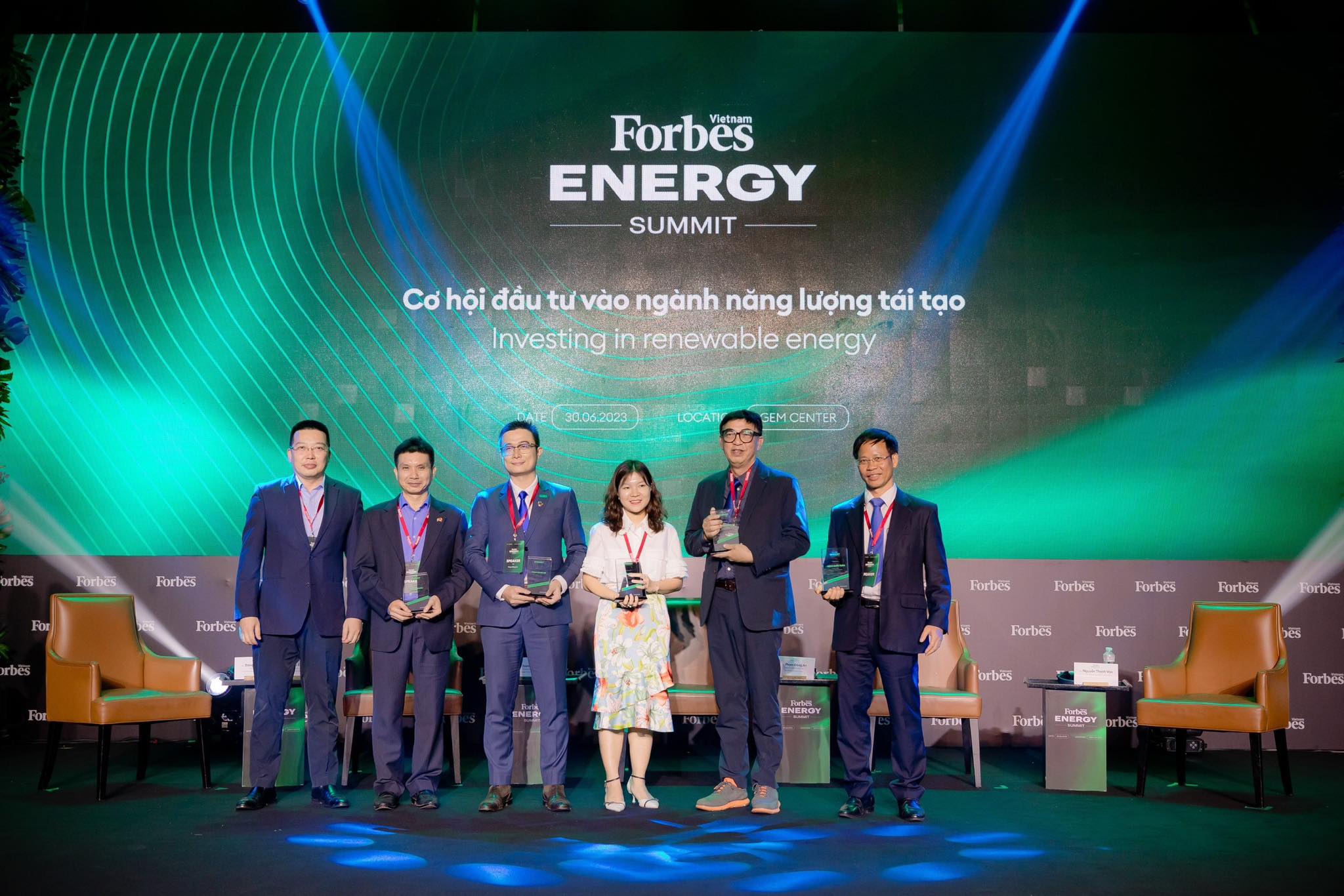 Mon Amie chân thành cám ơn feedback từ Mr. Phạm Đăng An, Phó Tổng Giám đốc Vũ Phong Energy Group.